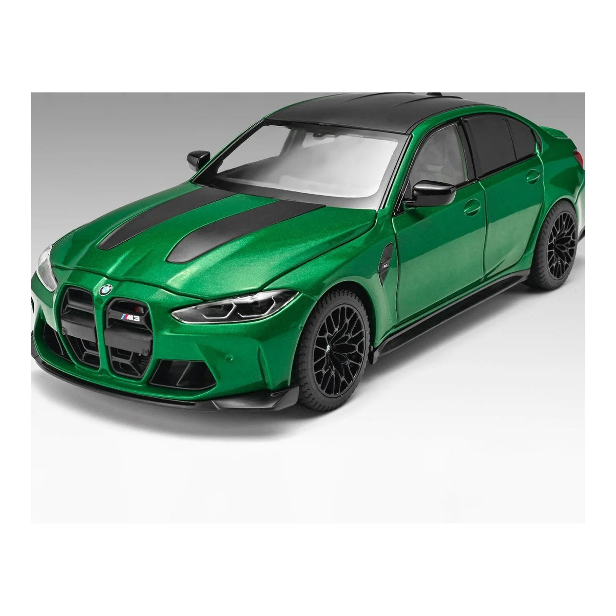 1:24 BMW M3 CS (G80) diecast model - green view