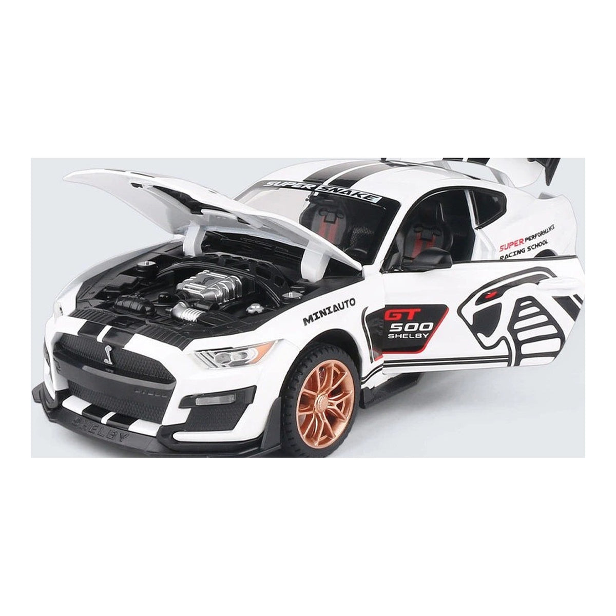 1:24 Ford Mustang Shelby GT500 diecast model - white view