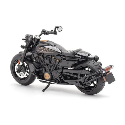 1:12 Harley-Davidson Sportster S diecast model - black view