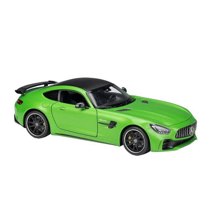 1:24 Mercedes-AMG GT R diecast model - green view