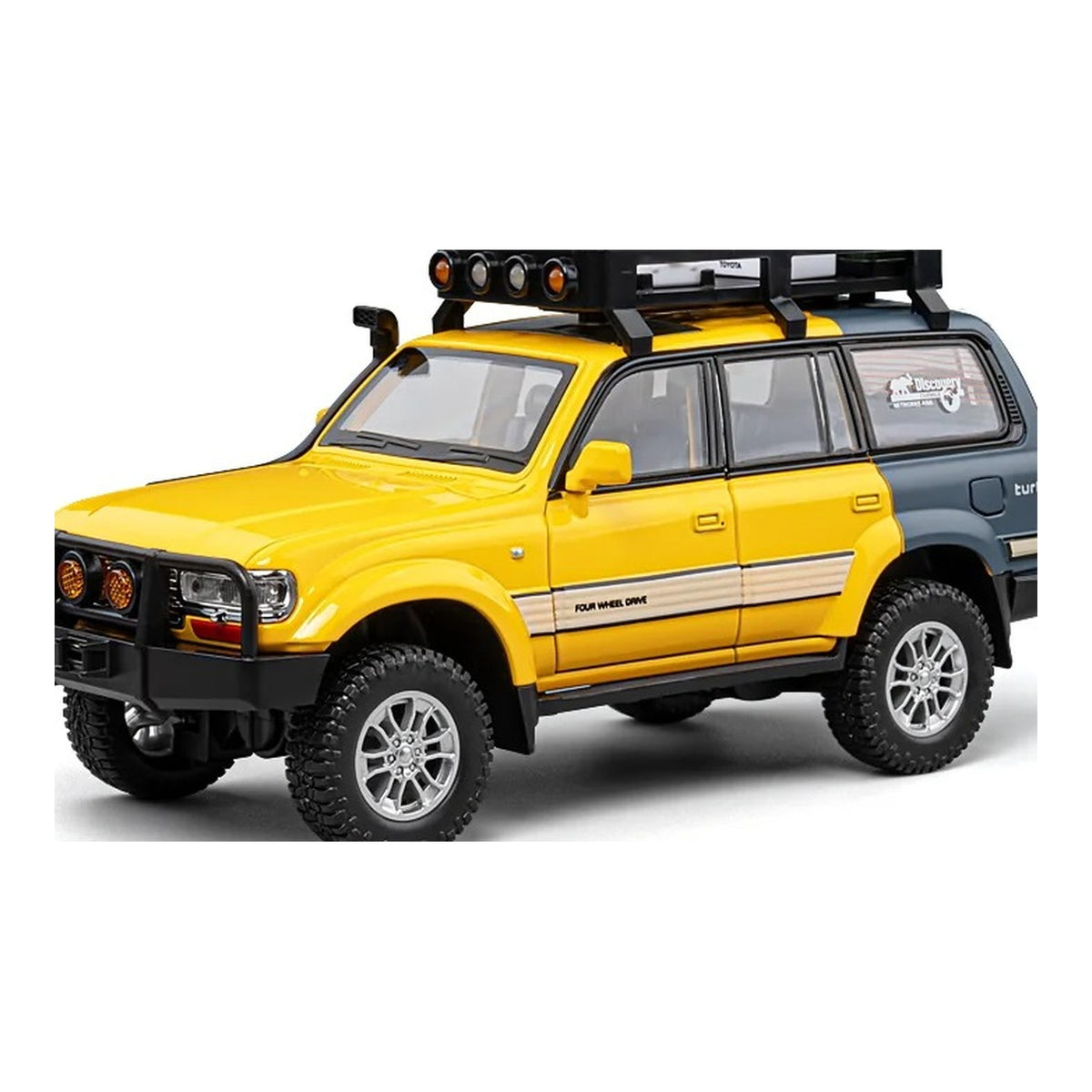 1:24 Toyota Land Cruiser LC80 diecast model - yellow view