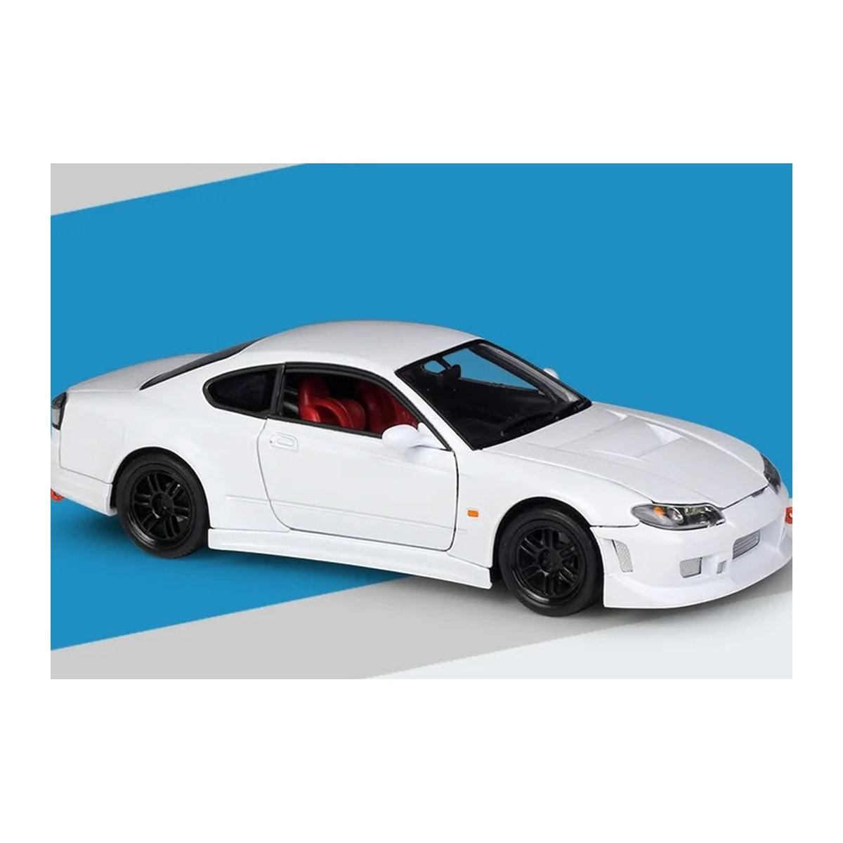 1:24 Nissan Silvia S15 RS-R diecast model - white view
