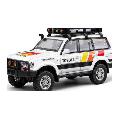 1:24 Toyota Land Cruiser LC80 diecast model - white view