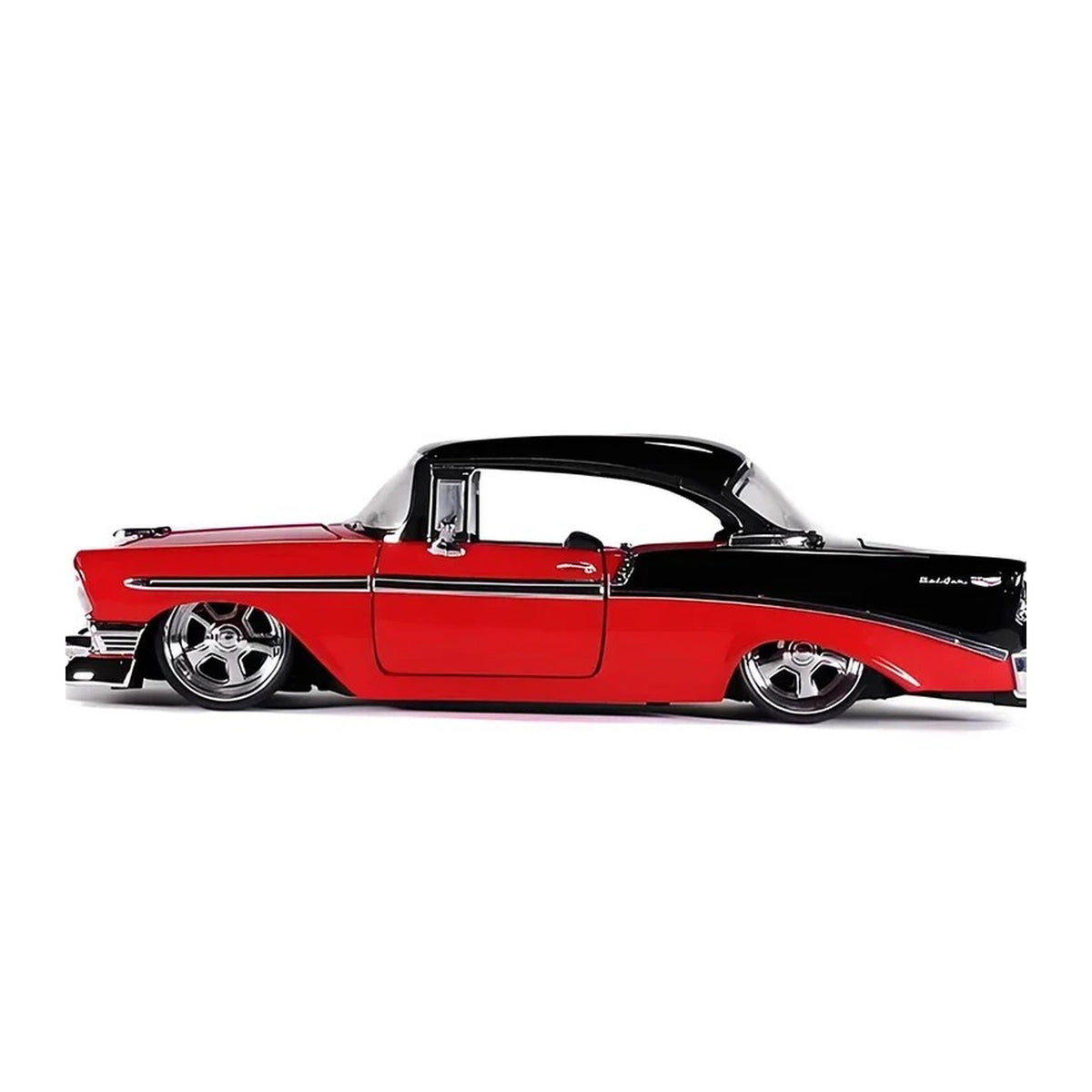 1:24 1956 Chevrolet Bel Air diecast model - side view