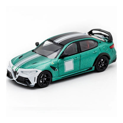 1:64 Alfa Romeo Giulia GTAm diecast model - green view