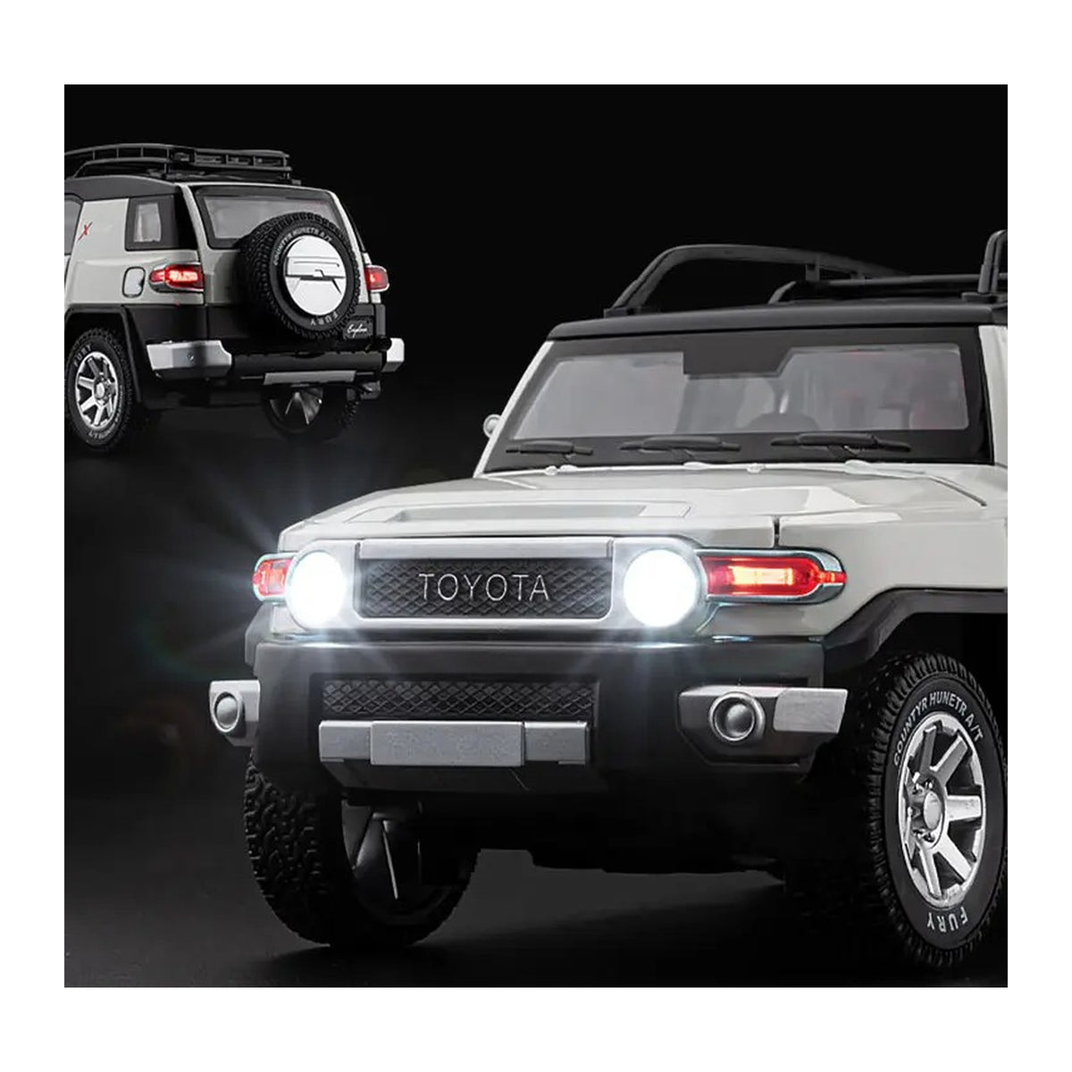 1:24 Toyota FJ Cruiser diecast model - lights view