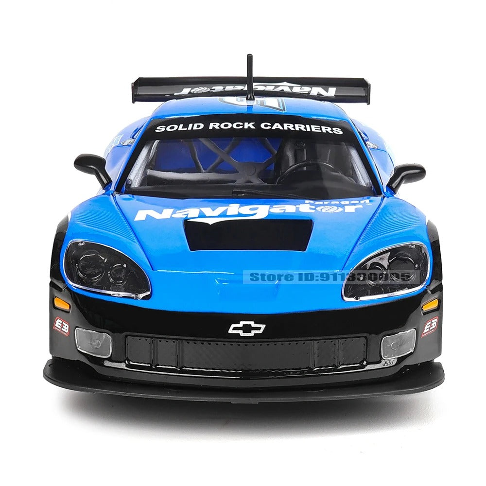 1:24 Chevrolet Corvette C6R Diecast Model Car image 5