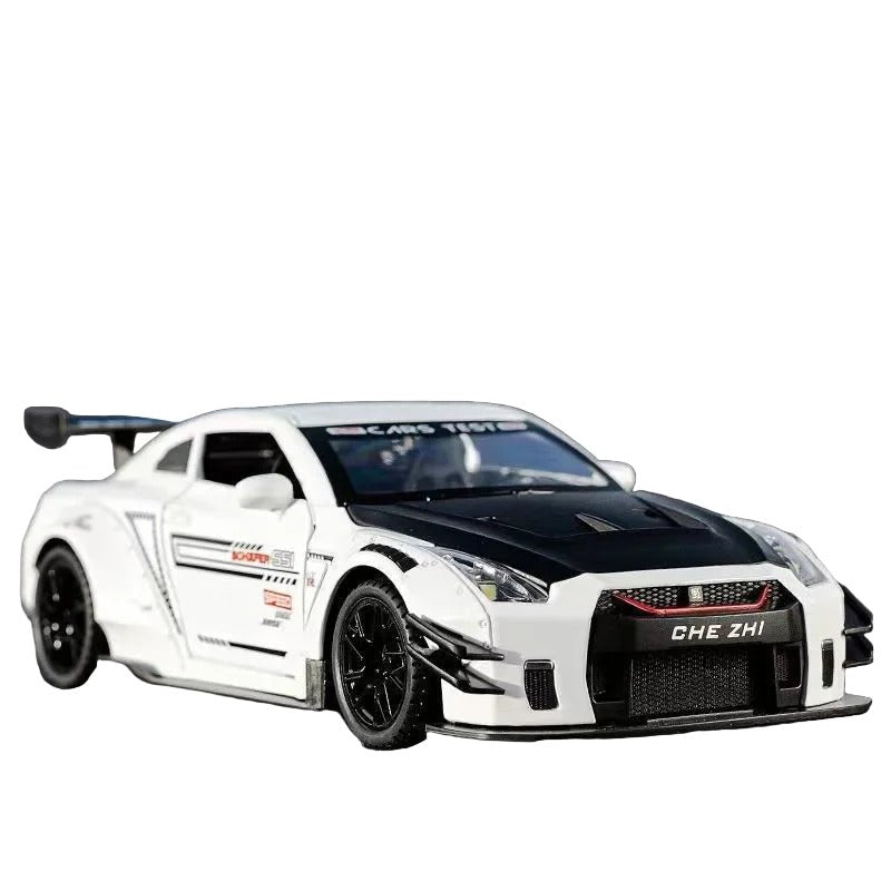 1:24 Nissan GT - R Diecast Model Car – R34/R35 Ares Edition - FunCarScale