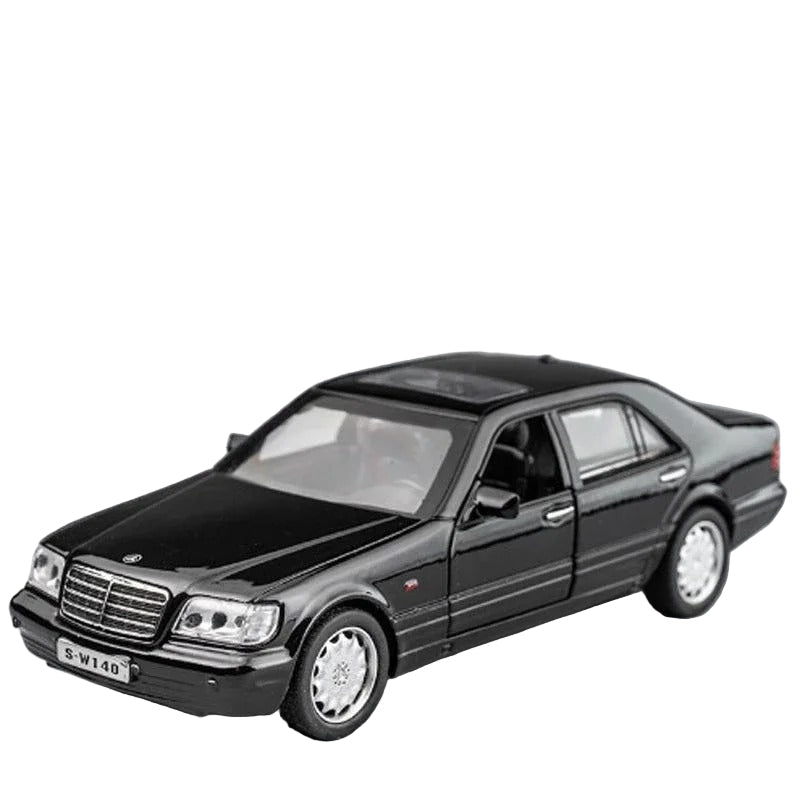 1:32 Mercedes - Benz S - Class W140 Diecast Model Car - FunCarScale