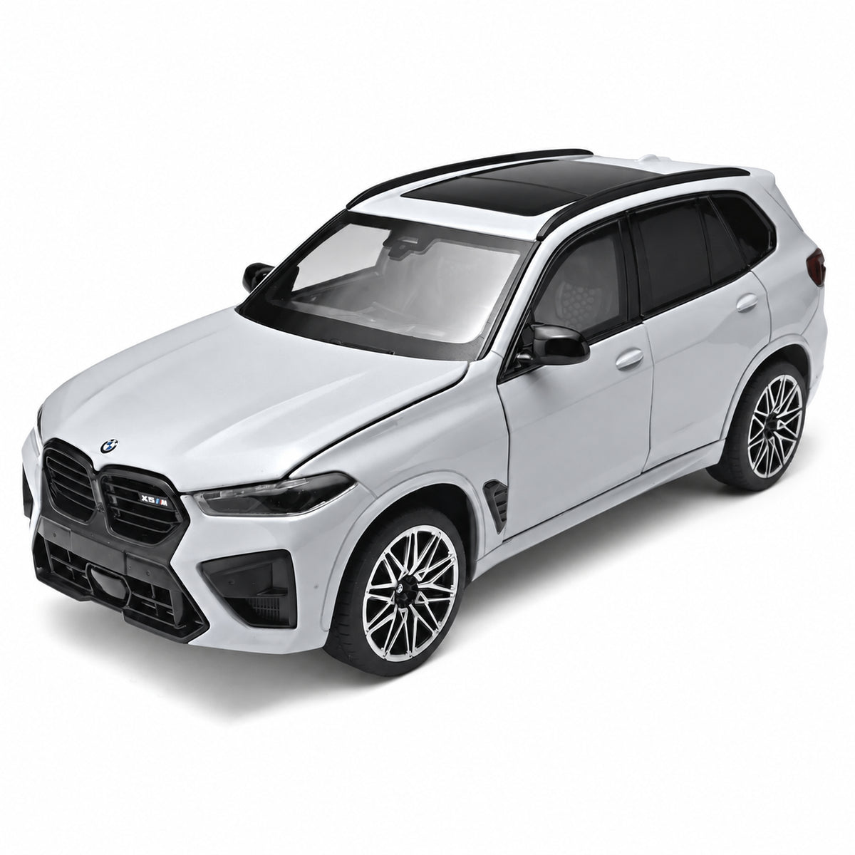 1:24 BMW X5 M diecast model - silver complete front three-quarter view