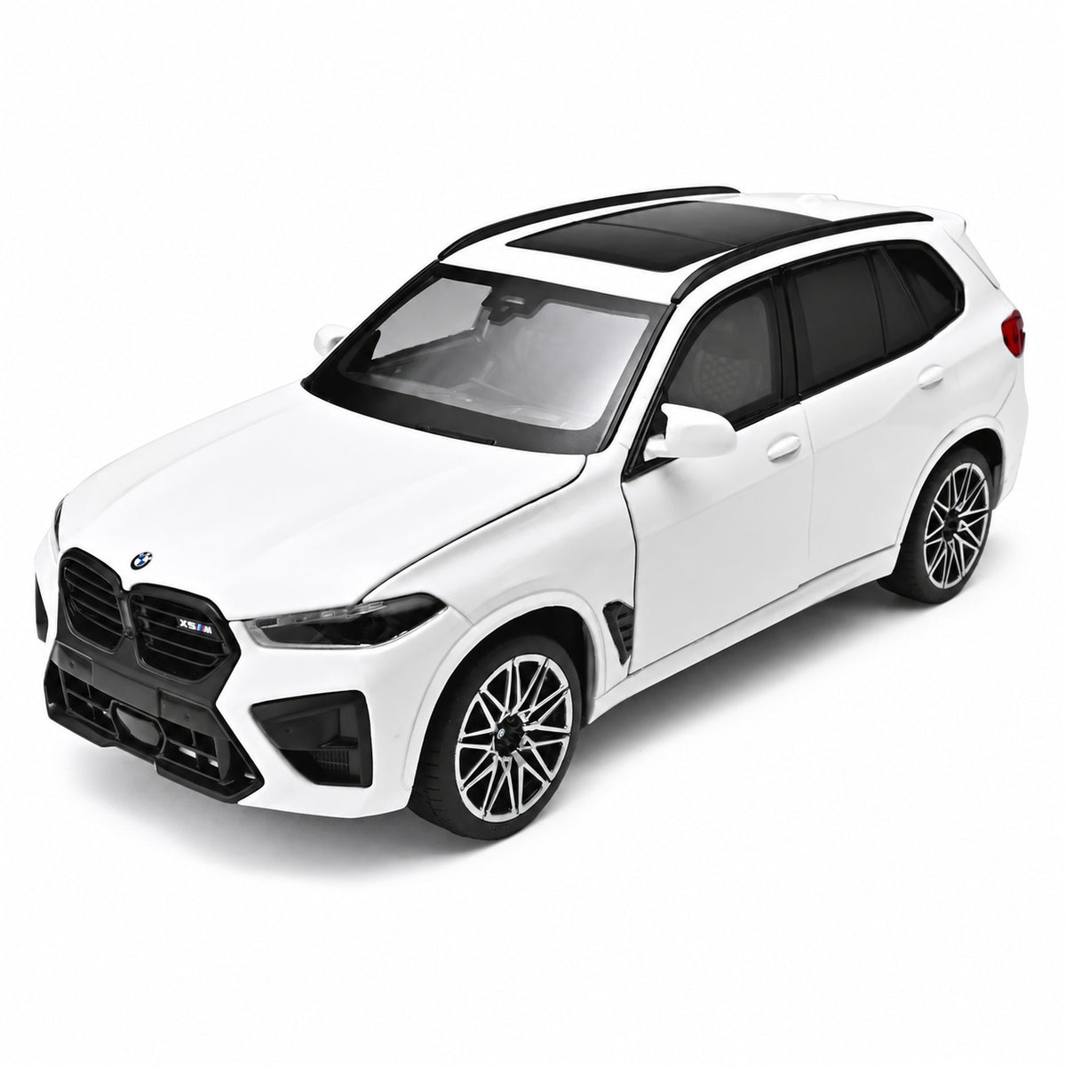 1:24 BMW X5 M diecast model - white complete front three-quarter view