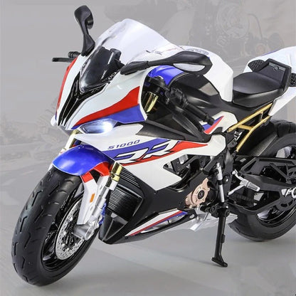 1:9 S1000RR Alloy Diecast Motorcycle Model w/ Lights - FunCarScale