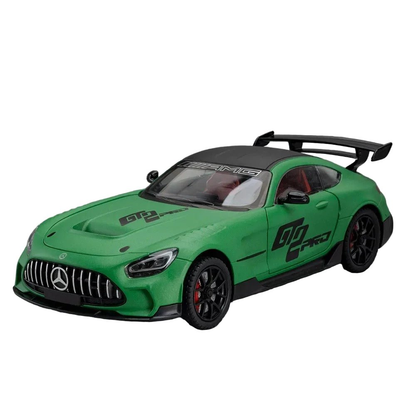 1:24 GT Sports Diecast Model Car — Green
