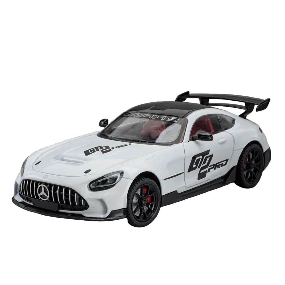 1:24 GT Sports Diecast Model Car — White