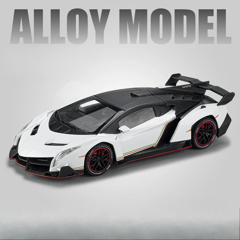 1:24 Lamborghini Veneno Diecast Model - White / Black