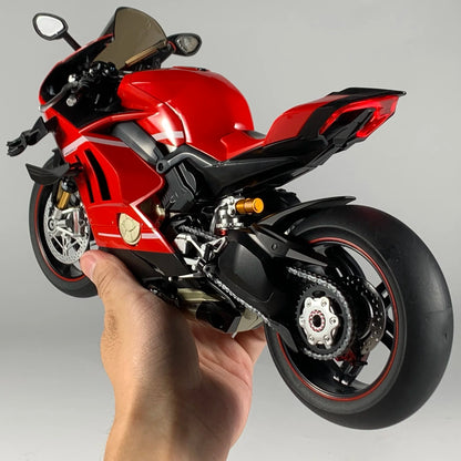 1:6 Ducati V4 Diecast Model Motorcycle – Alloy, Light & Sound, Smoke Effect