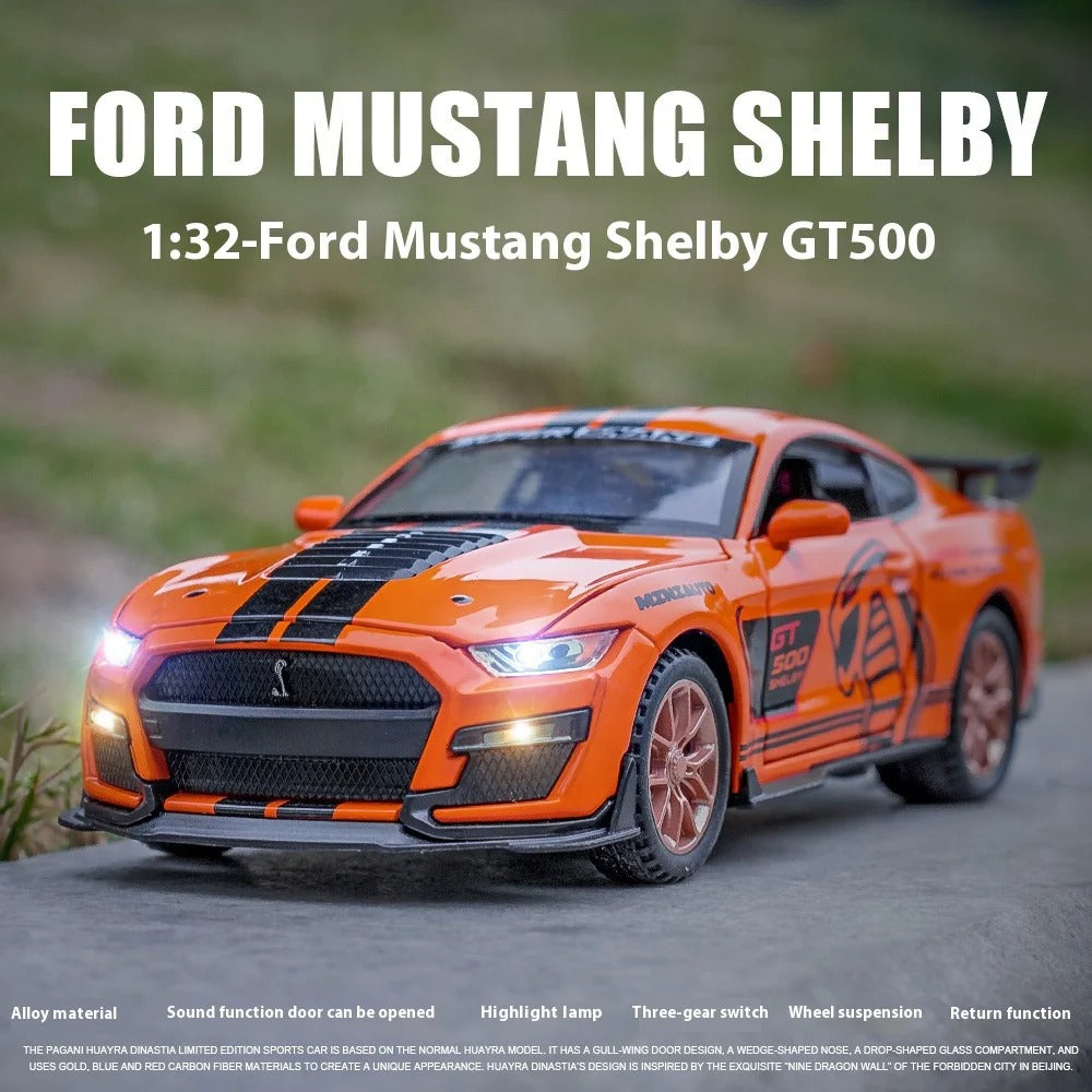 1:32 Shelby GT500 Super Snake Diecast Car