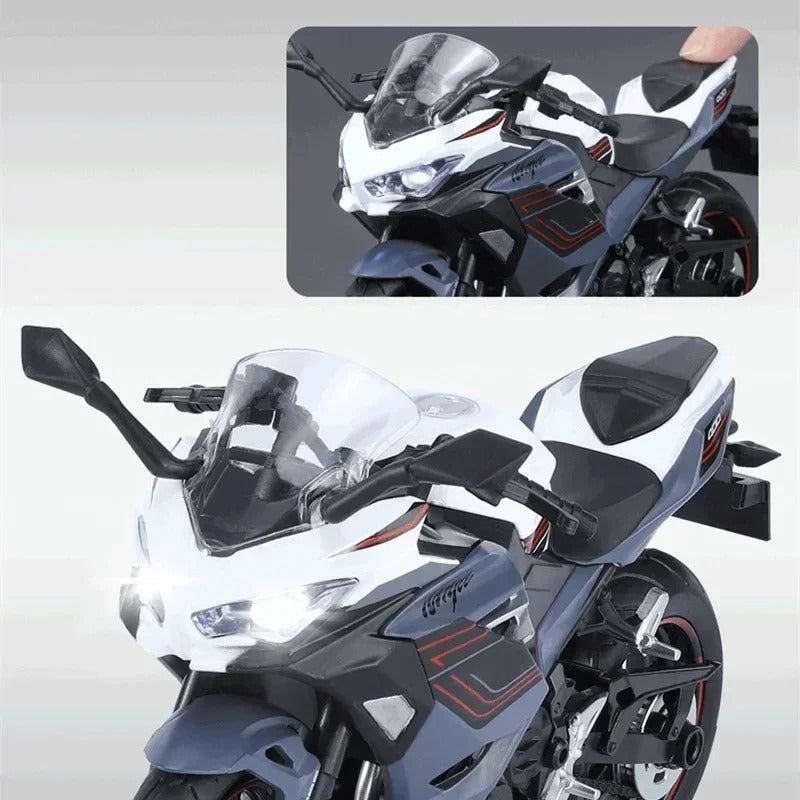 1:12 Kawasaki Ninja 400 Alloy Model with Sound & Light