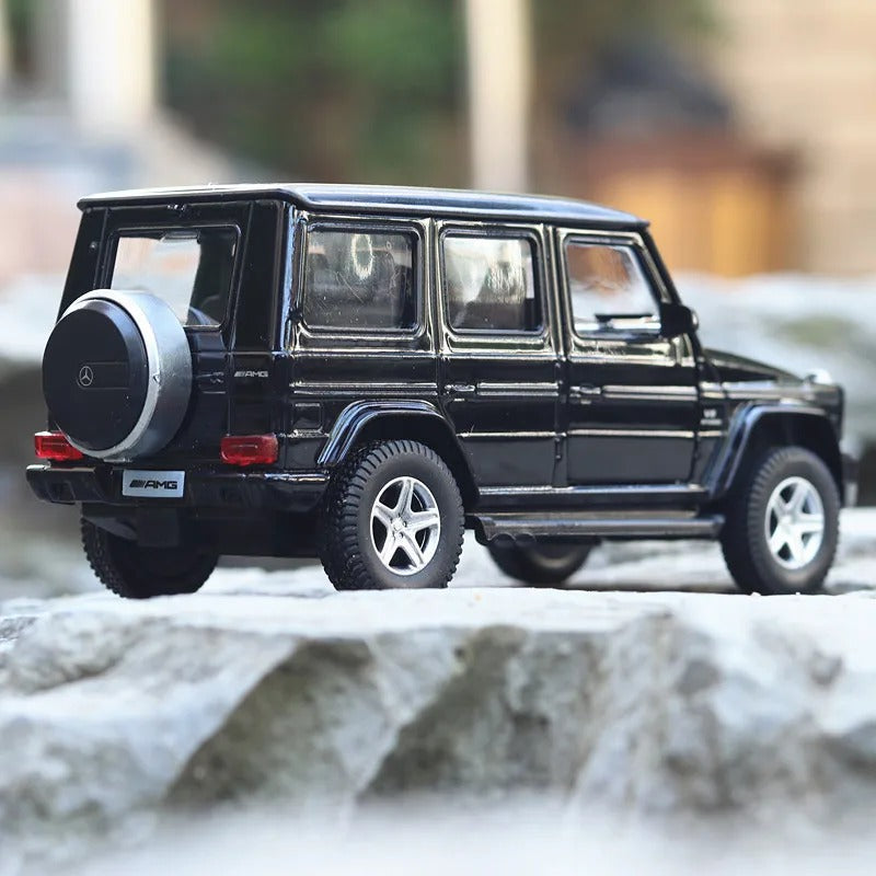 1:36 Mercedes-Benz G63 AMG Diecast Model Car