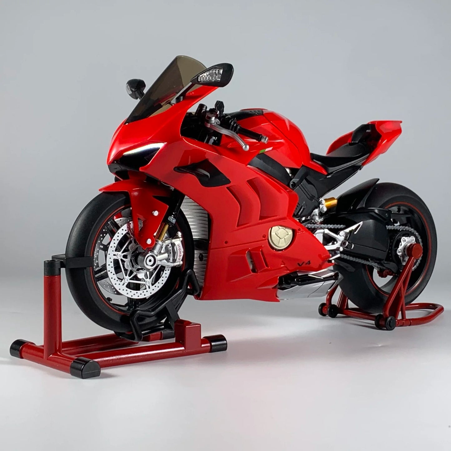 1:6 Ducati V4 Diecast Model Motorcycle – Alloy, Light & Sound, Smoke Effect