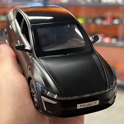 1:32 Model Y SUV: Sound, Light & Pull-Back Edition