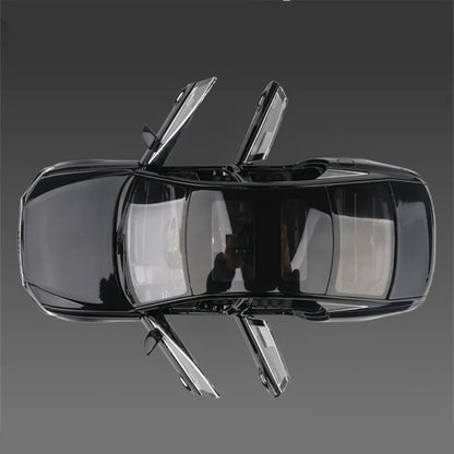 1:24 Audi A6  Diecast Alloy Model Car (Light & Sound)