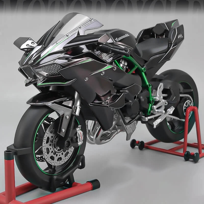 1:6 Kawasaki H2R Ultimate Collector's Edition - Bootable Engine Sound & Mist Spray