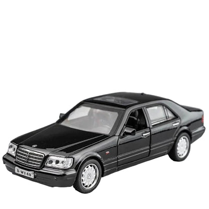 1:32 Mercedes-Benz S-Class W140 Diecast Model Car