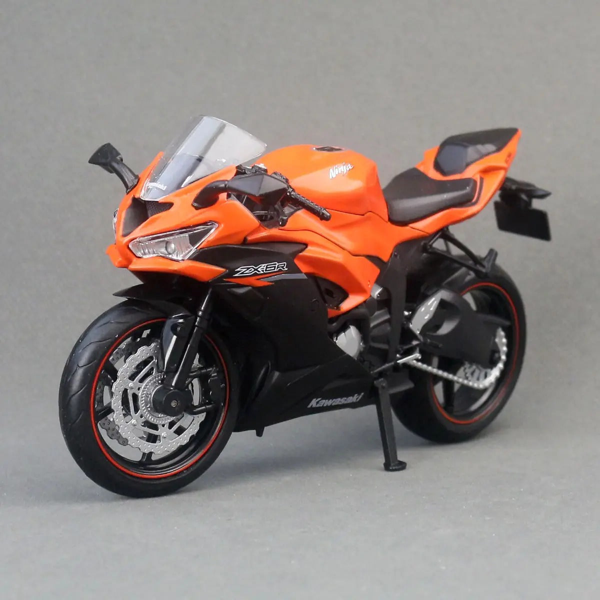 1:12 Kawasaki Ninja ZX-6R Diecast Model