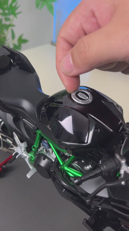 1:9 Kawasaki H2R Spray Diecast Bike